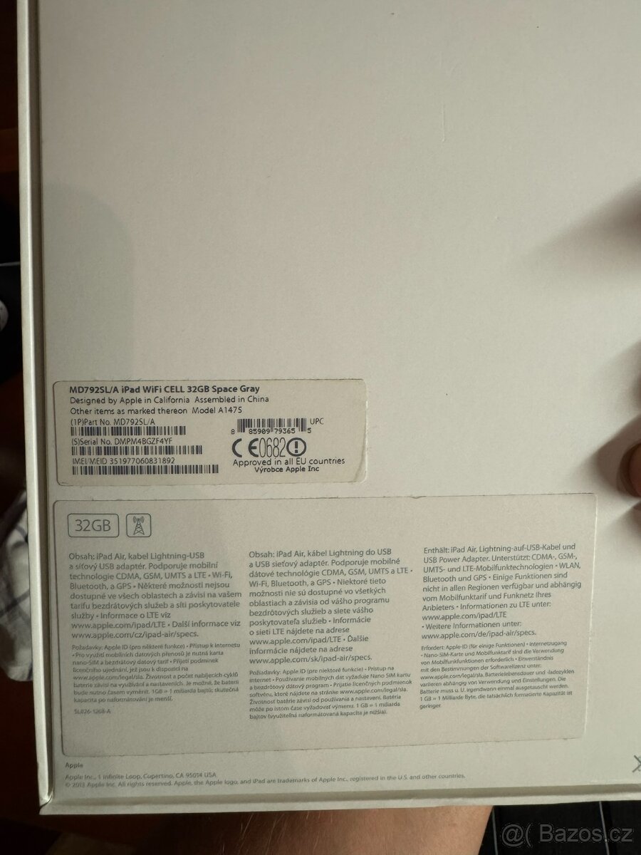 iPad Air WiFi + Cellular, 32GB Space Gray - 8