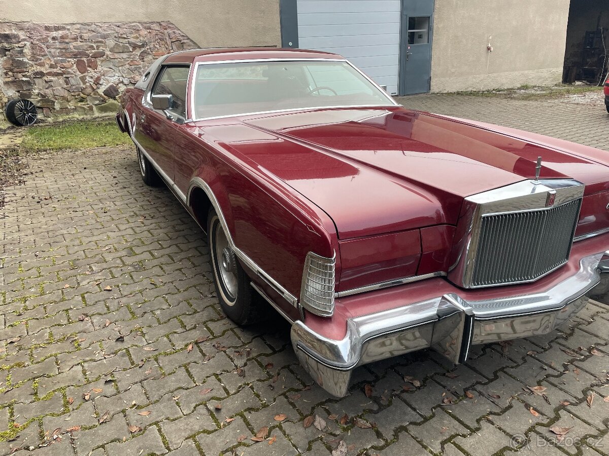 Lincoln Continental Mark IV - 8