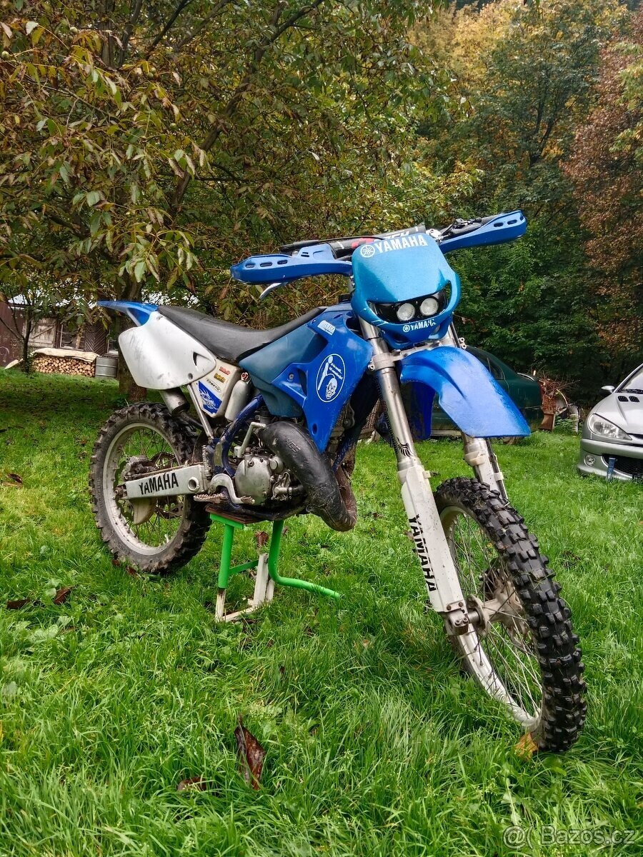 Yamaha YZ 125 - 8
