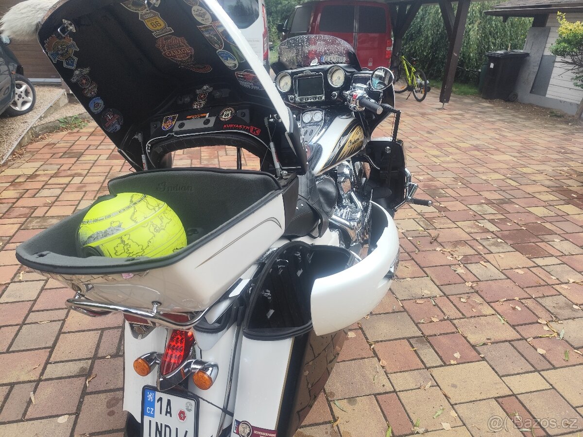 Indian roadmaster elite - 8