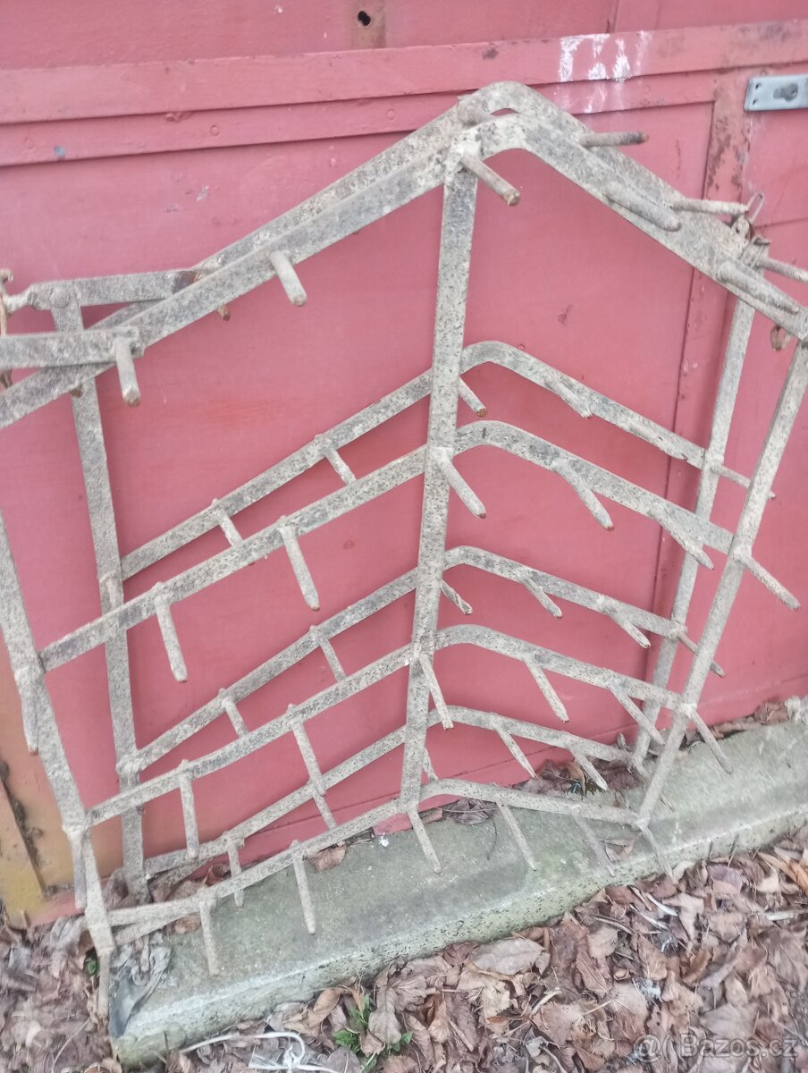 Nosič bran + brány - 8