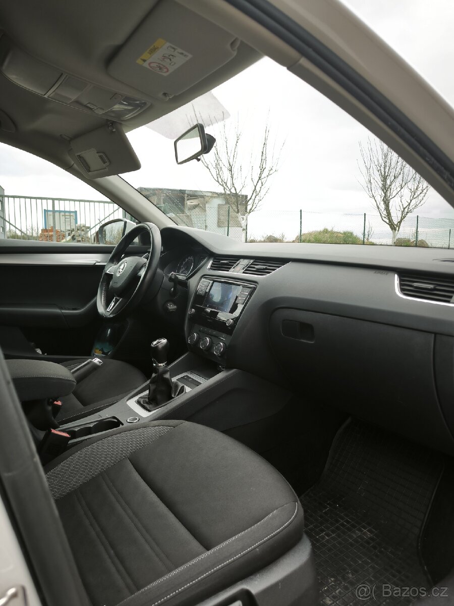 Škoda Octavia 2.0tdi - 8