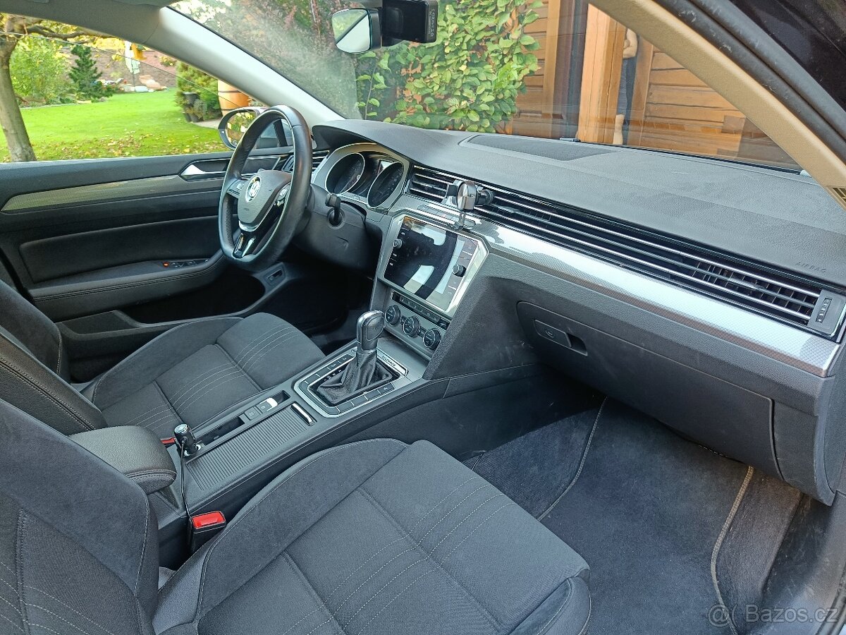 Volkswagen Passat Alltrack 2.0 TFSI - 8