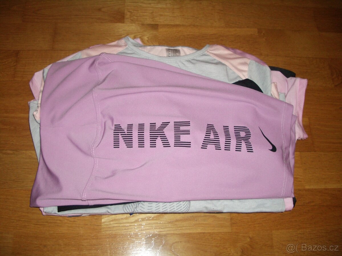 Komplet dívčího sportovního oblečení vel.152/158 TOP stav - 8