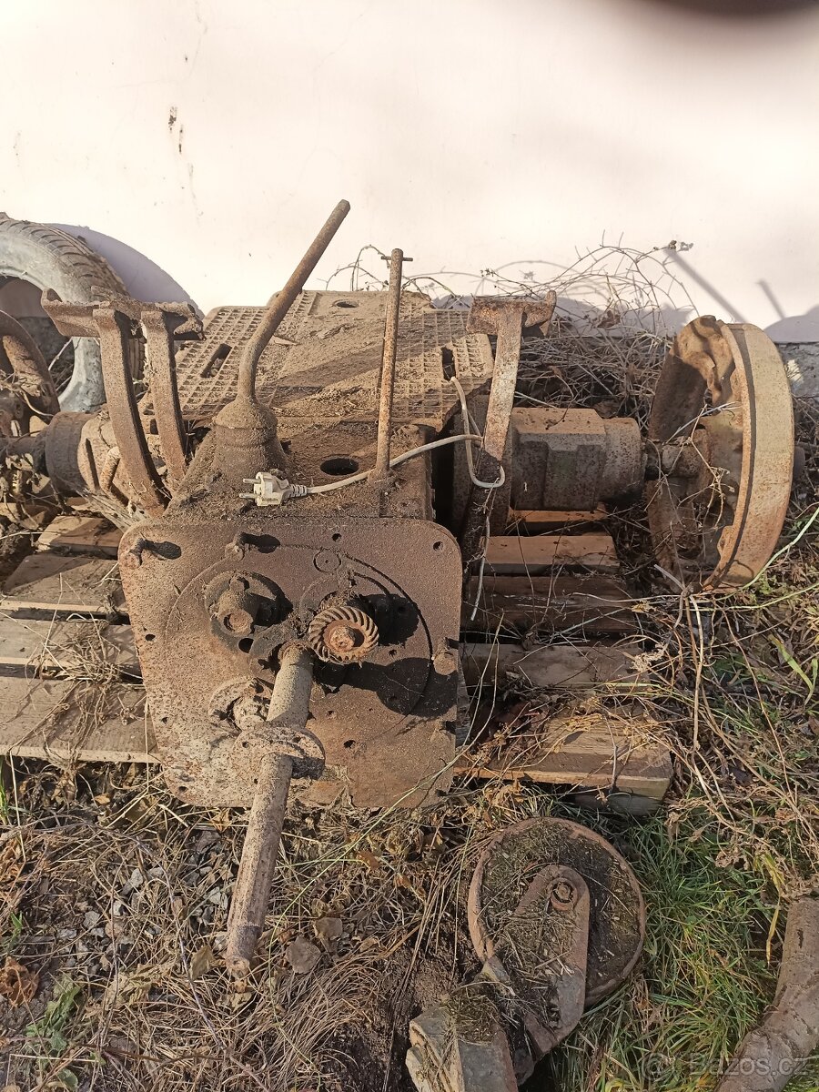 Prodám na Zetor 25 N - 8