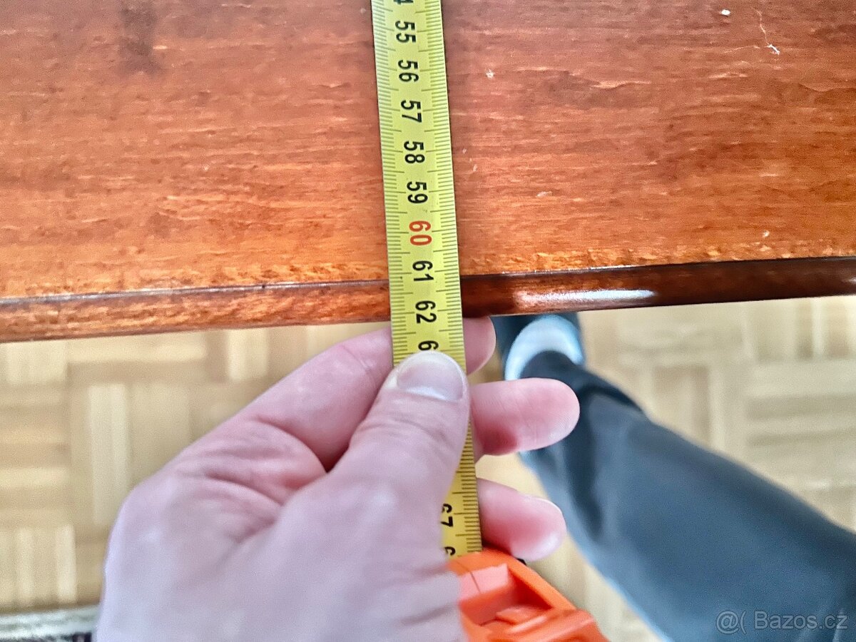 Konferenční stolek - masiv - 8