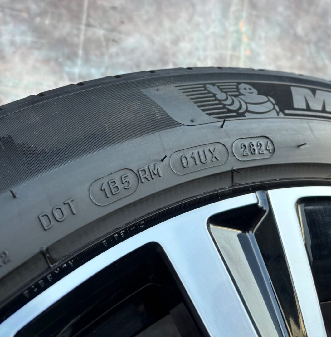 Letní sada Volvo XC90 275/45R20 110V - 8