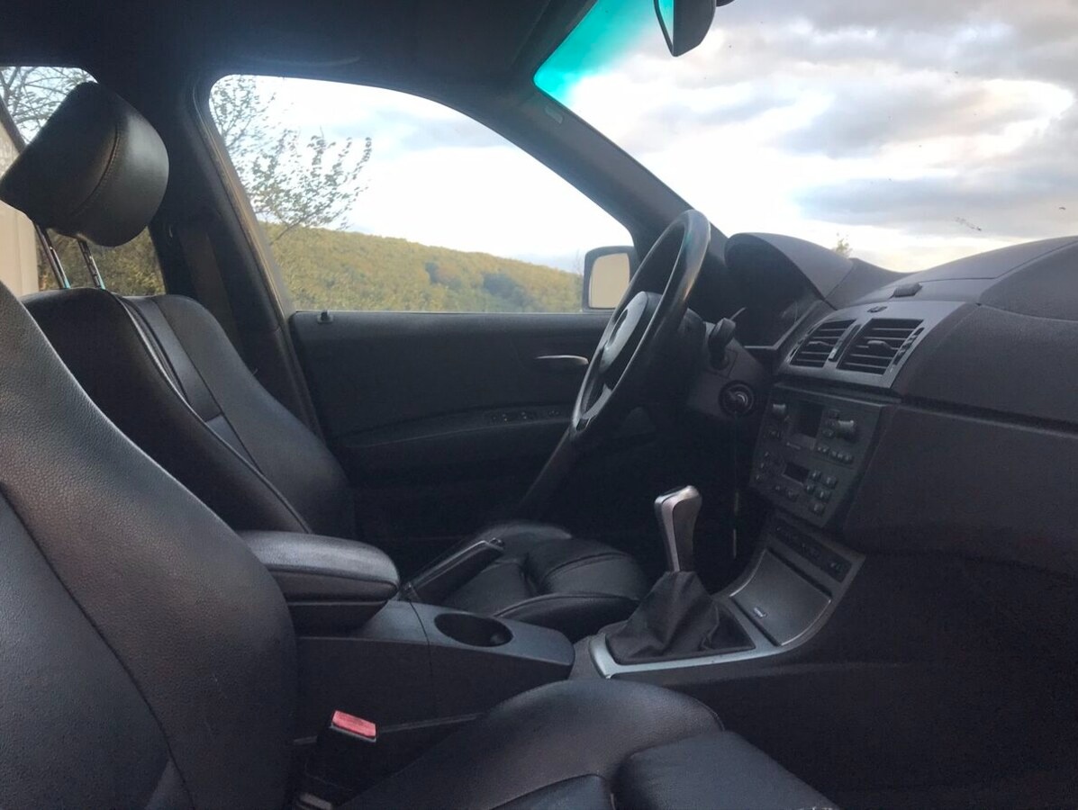 Náhradní díly BMW X3 E83 - 8