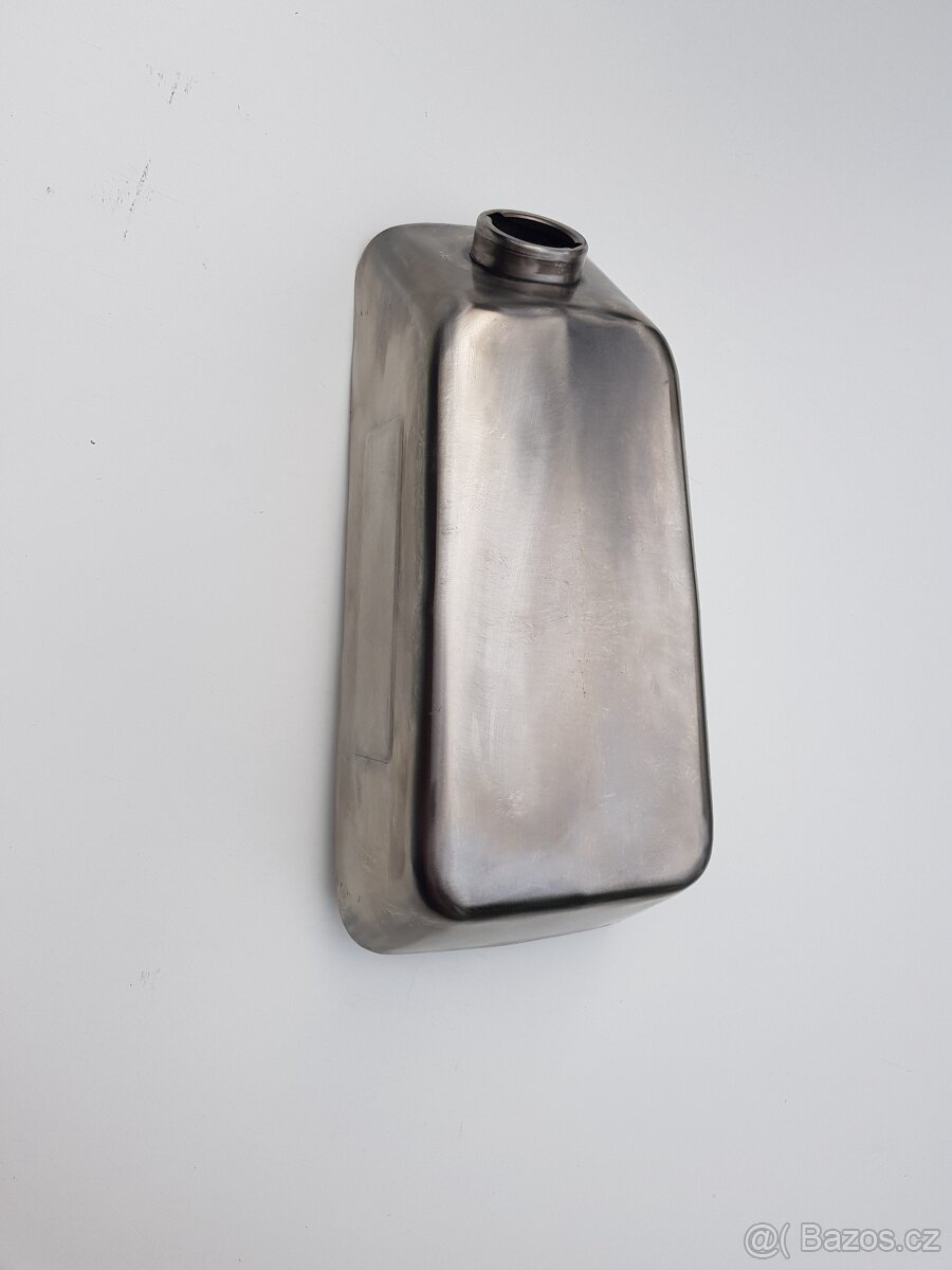 Jawa 50 pionýr, babetta, MUSTANG - NEREZOVÁ nádrž 5,5 - 6l - 8