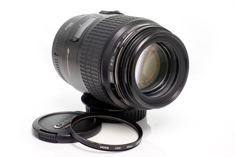 Canon EF 100 mm f/2,8 Macro USM + Hoya UV filtr HMC - 8