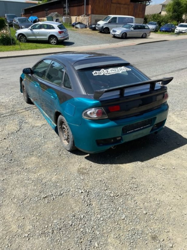 ND - Mazda 323f (ba) 1.5 16v 65kw 1996 - 8