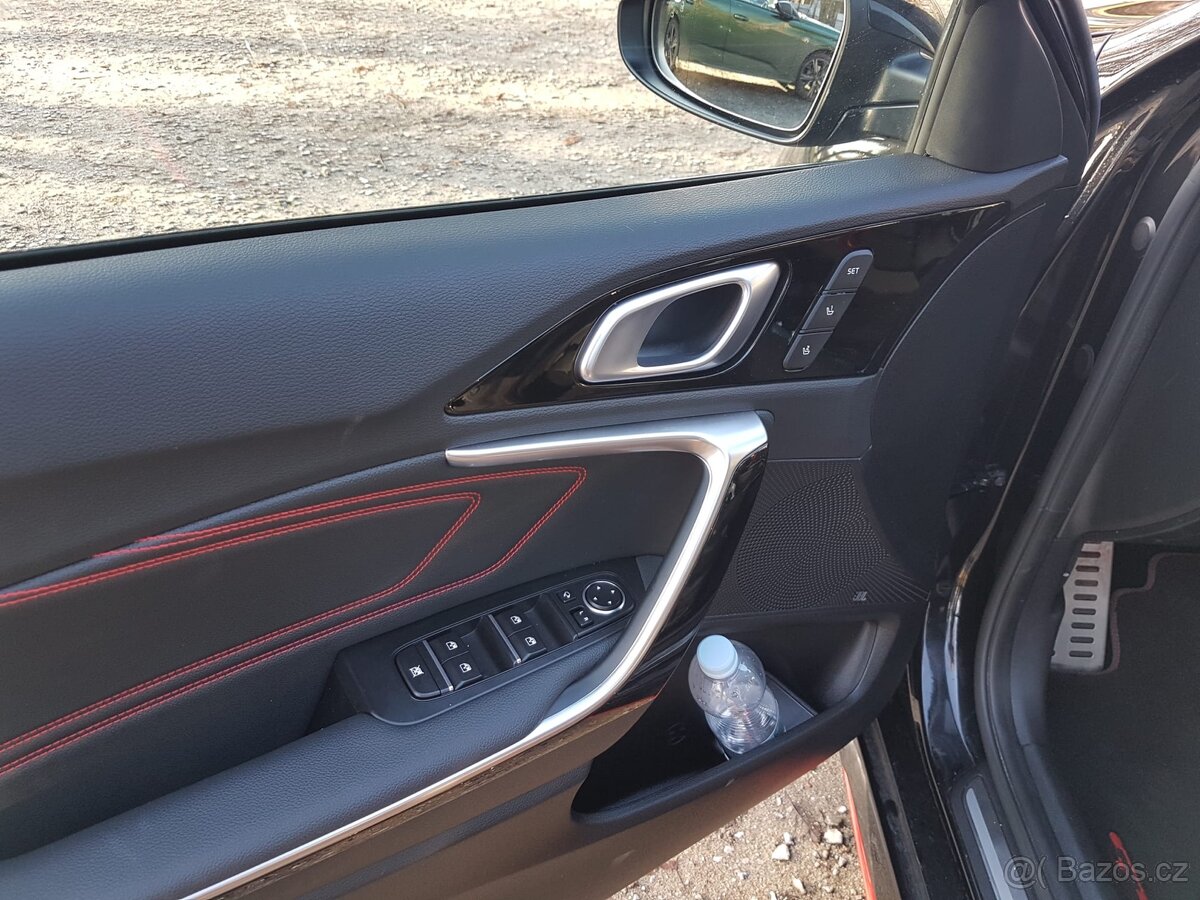 Kia Proceed GT - 8