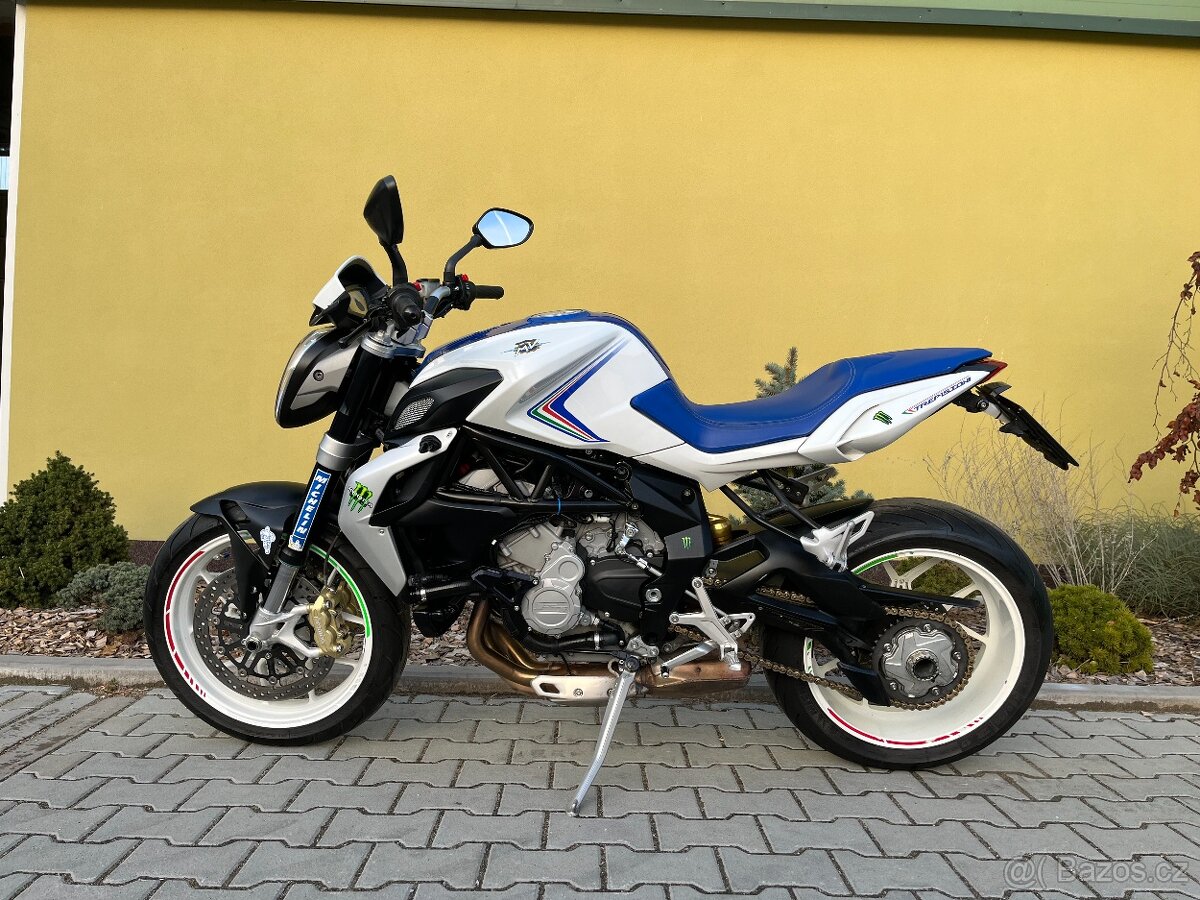 MV Agusta Brutale 800 - 8