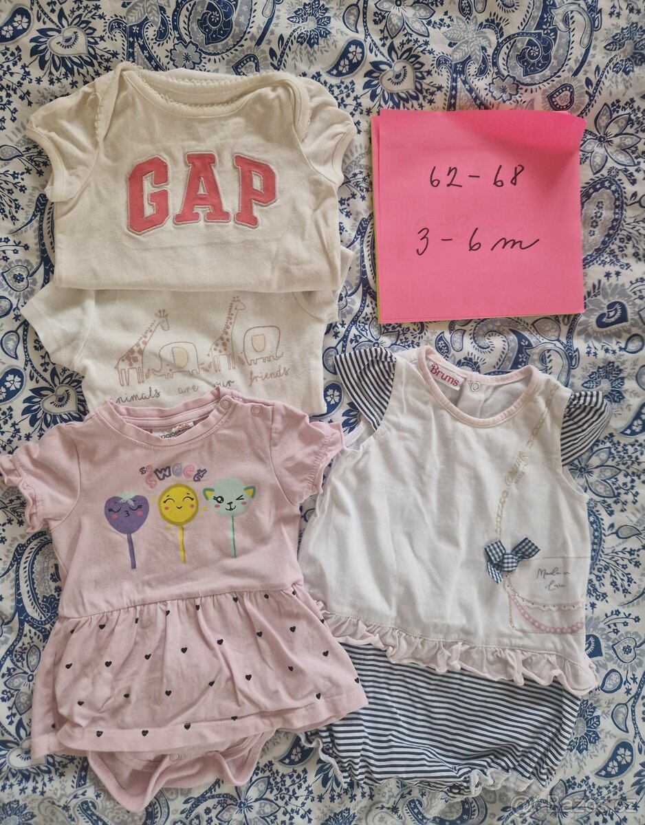 Balík oblečení pro holčičku do 1 roku - 8