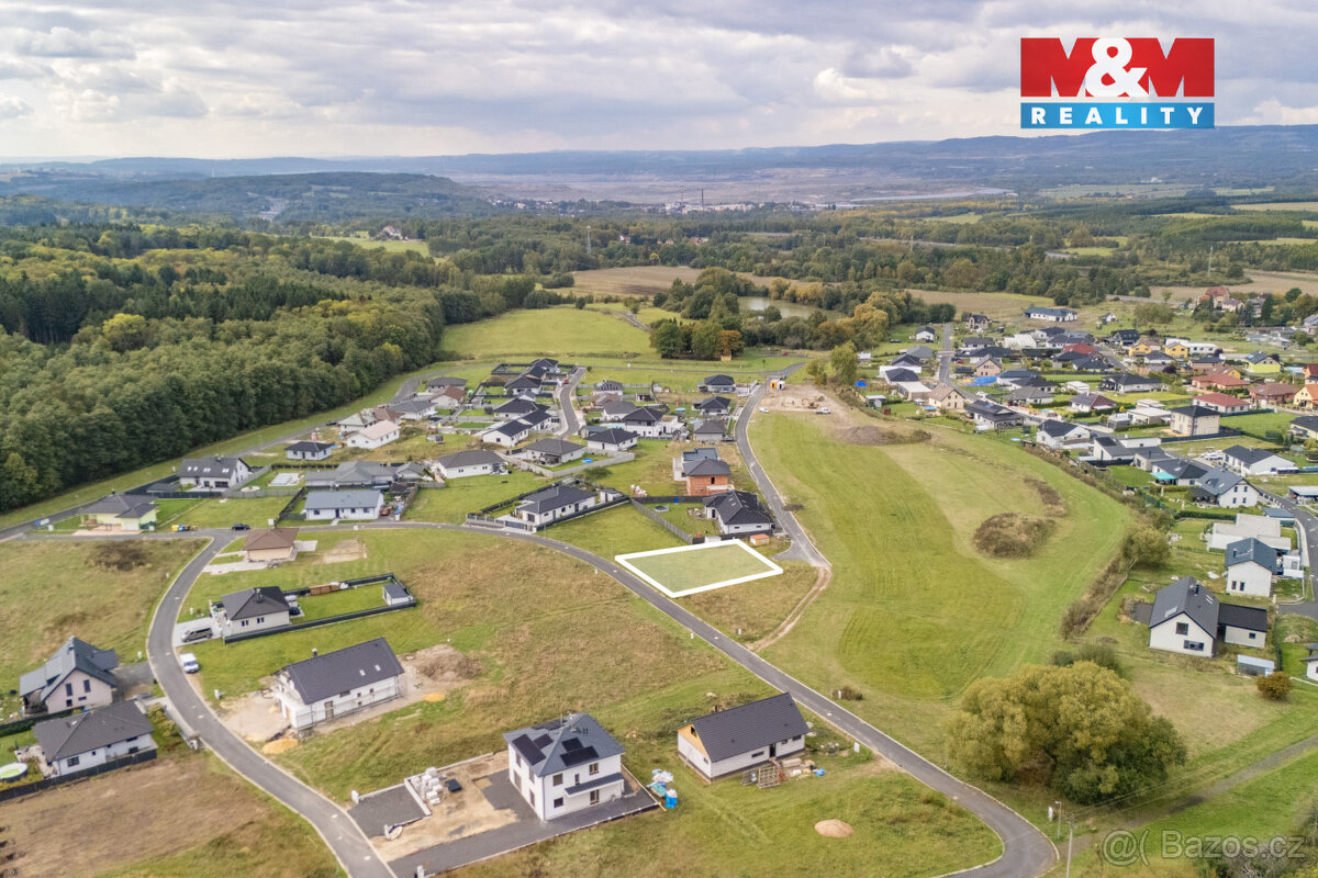 Prodej pozemku k bydlení, 883 m², Hory - 8