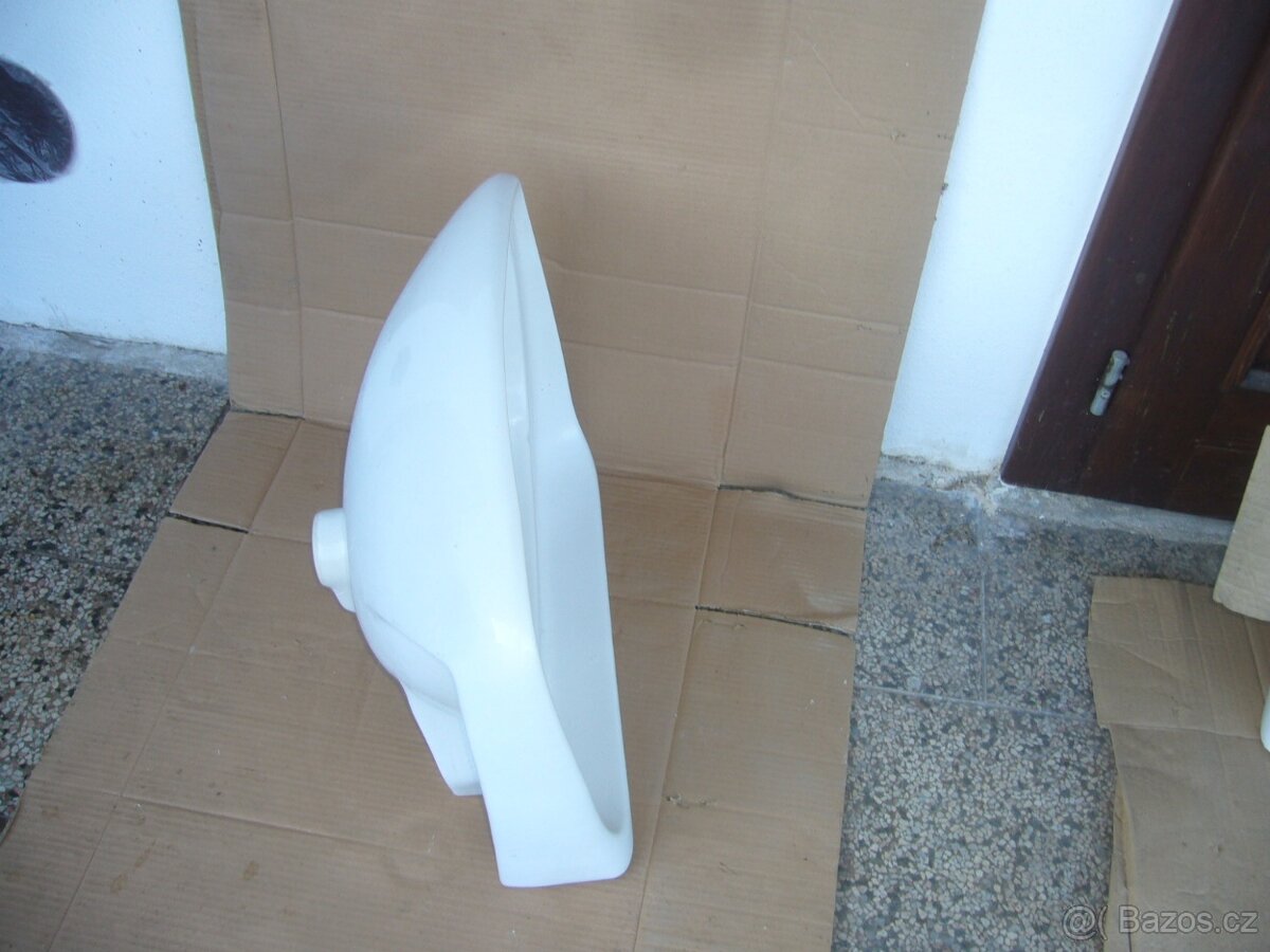 Umyvadla, WC mísy - 8