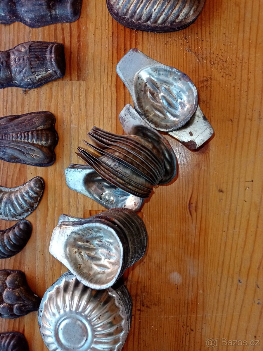 Staré formičky na cukroví - 8