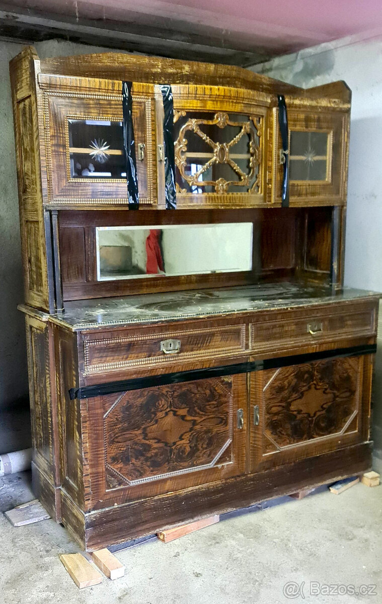 Starožitný sekretář - 8