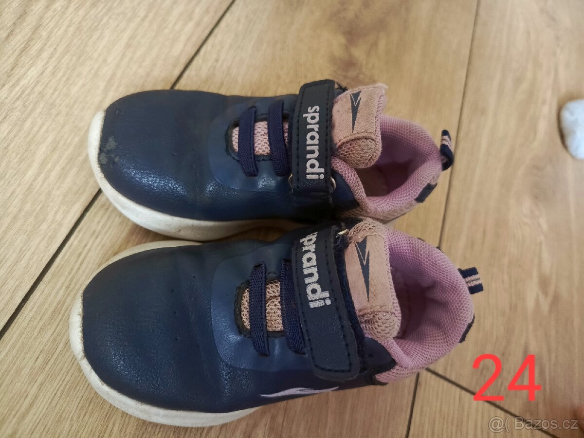 Dívčí botičky - 8