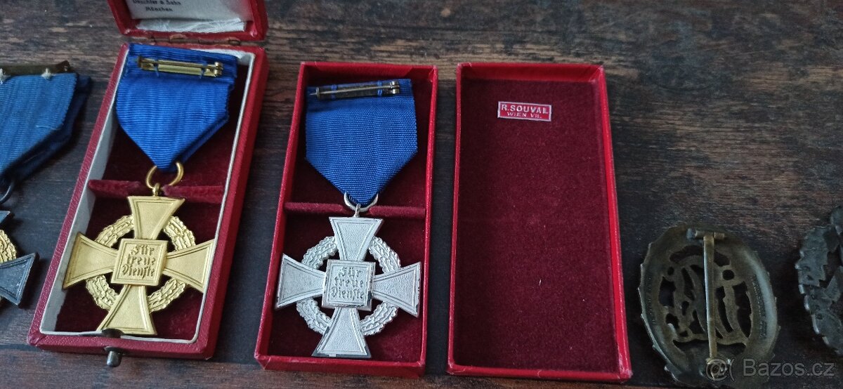 Medaile, vyznamenání, odznaky Německo. - 8