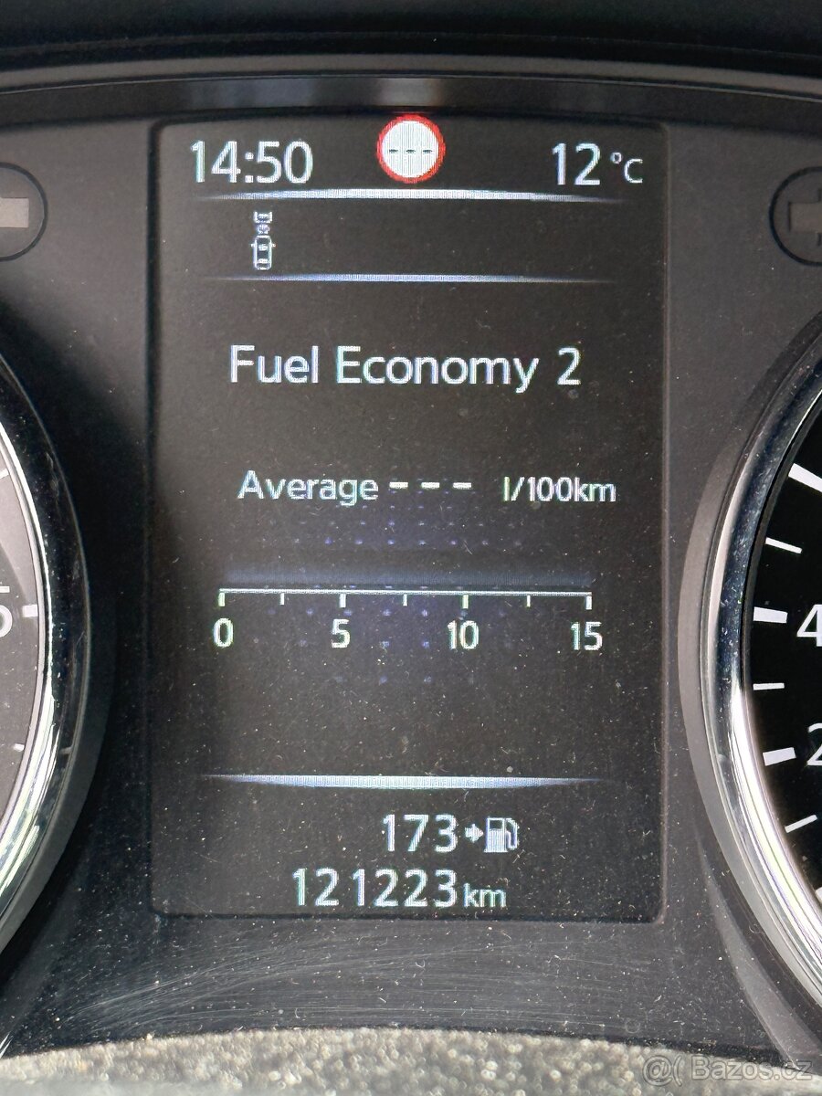 Nissan Qashqai - 8
