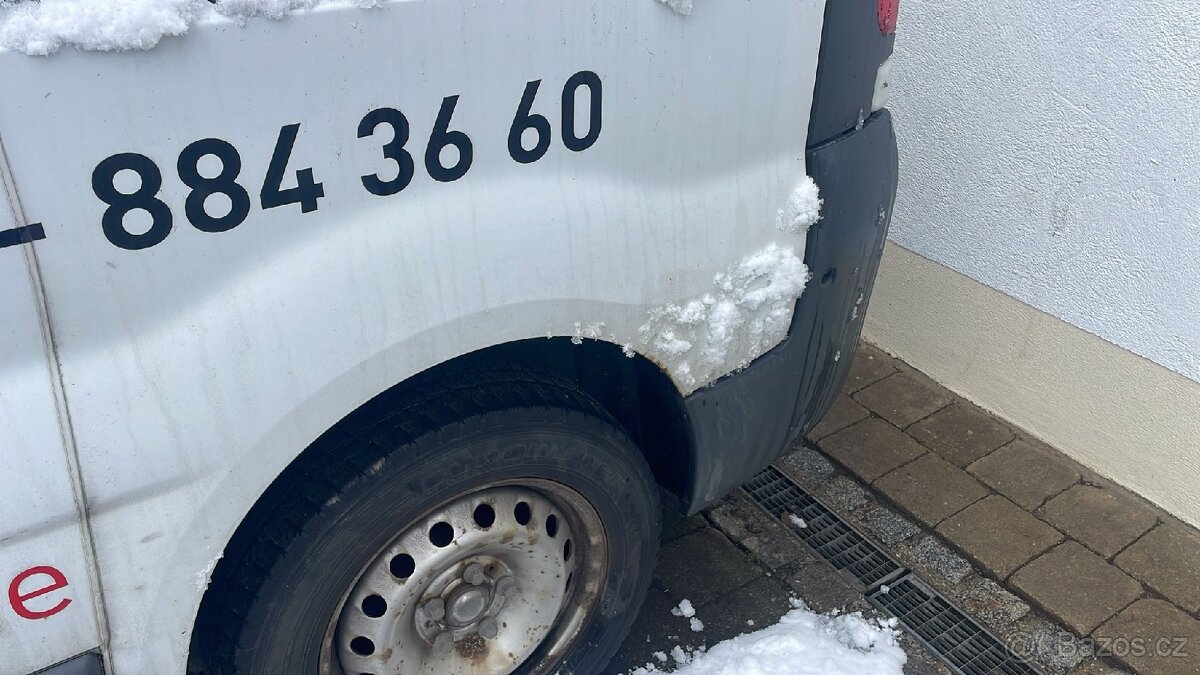 Opel Vivaro - 8