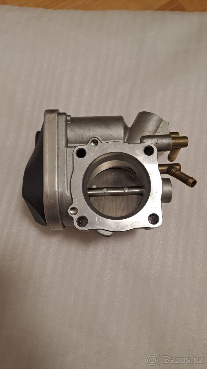 Škrtící klapka VAG 06A133062A - 8