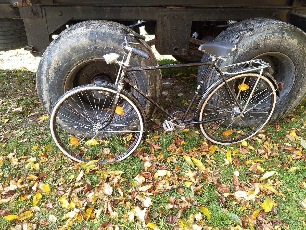 Jízdní kolo Steyr. - 8