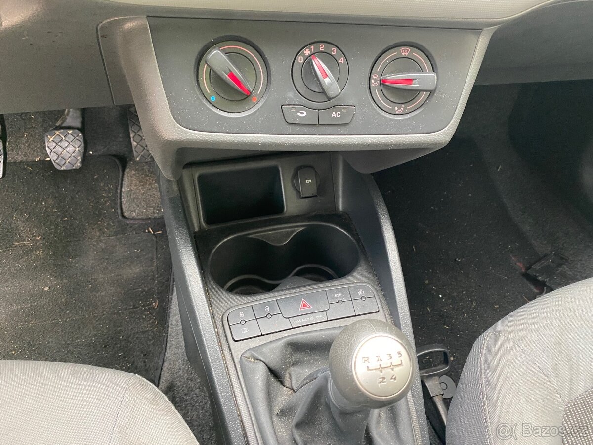 SEAT IBIZA 1.2 DOVOZ NĚMECKO - 8