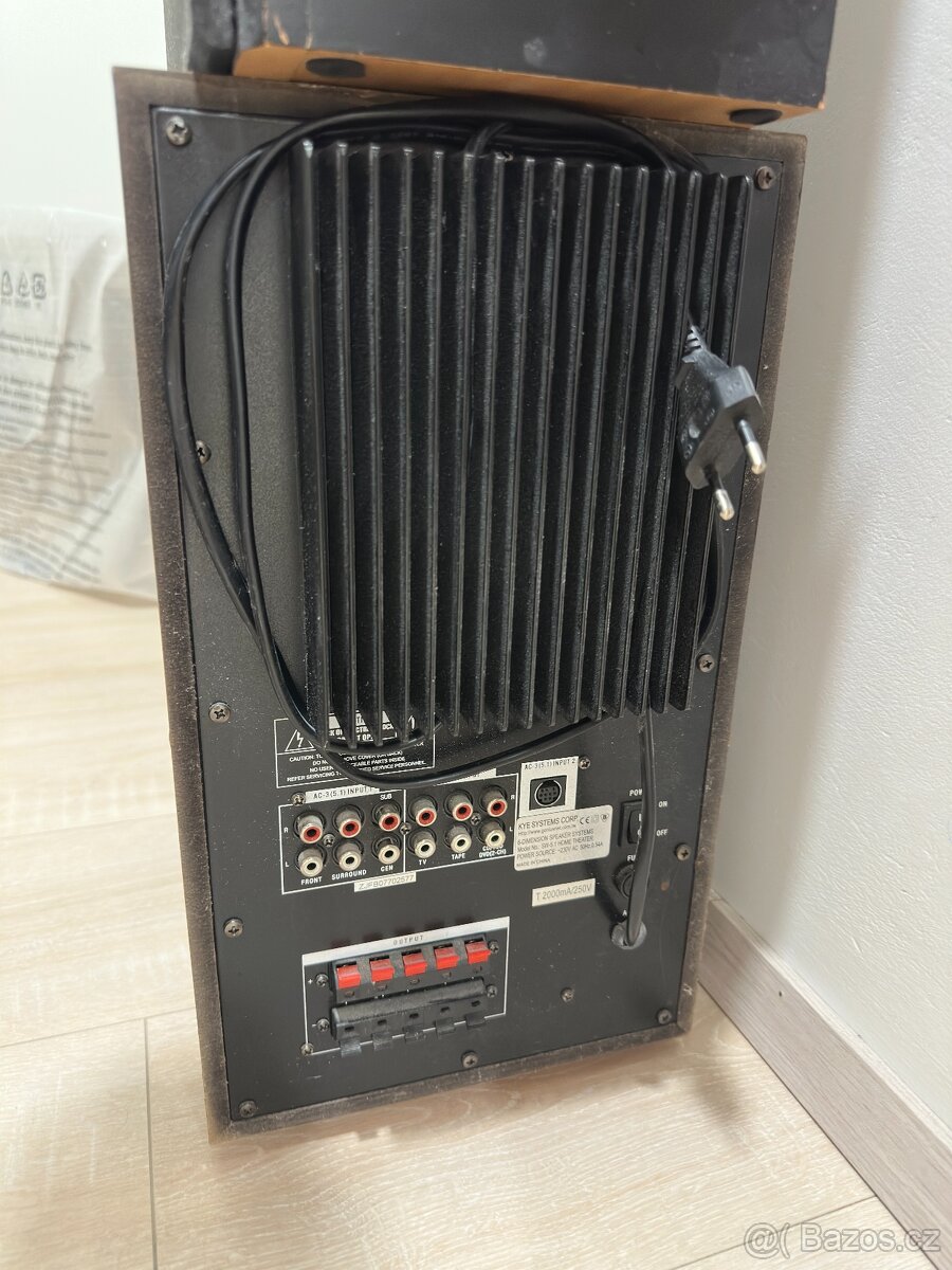 kompletní PC sestava s příslušenstvím - 8