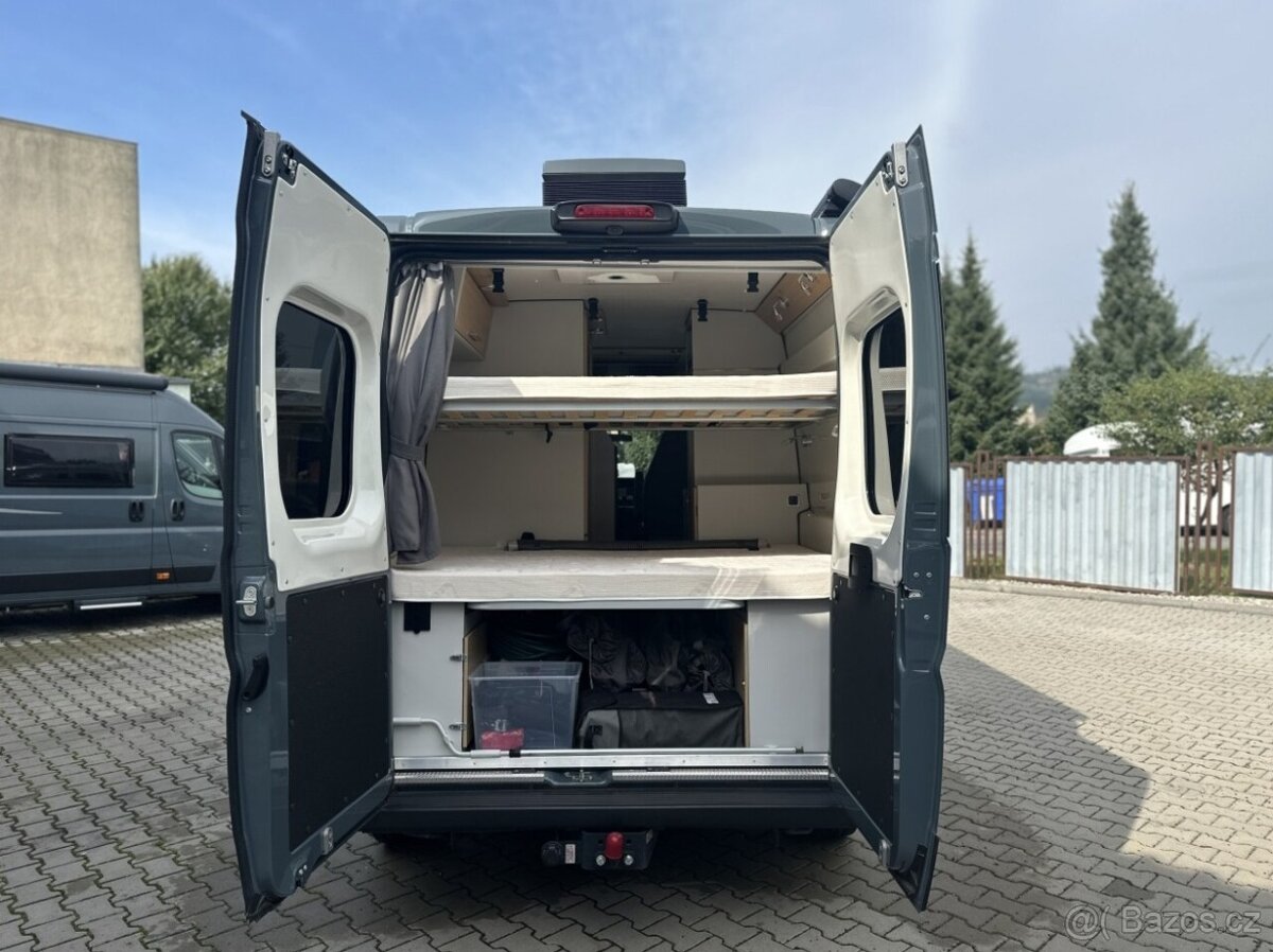 KARMANN-MOBIL DEXTER 581 - TOP STAV - 8