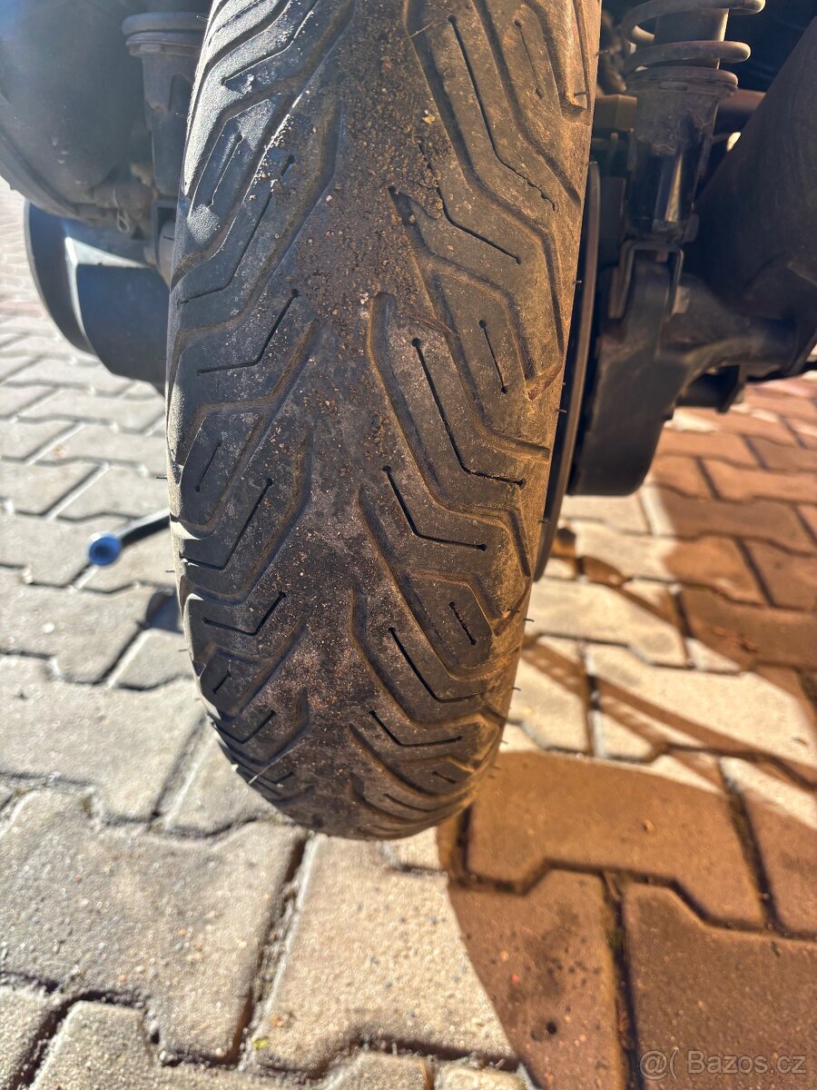 Yamaha 125 X-MAX Tech-Max - 8