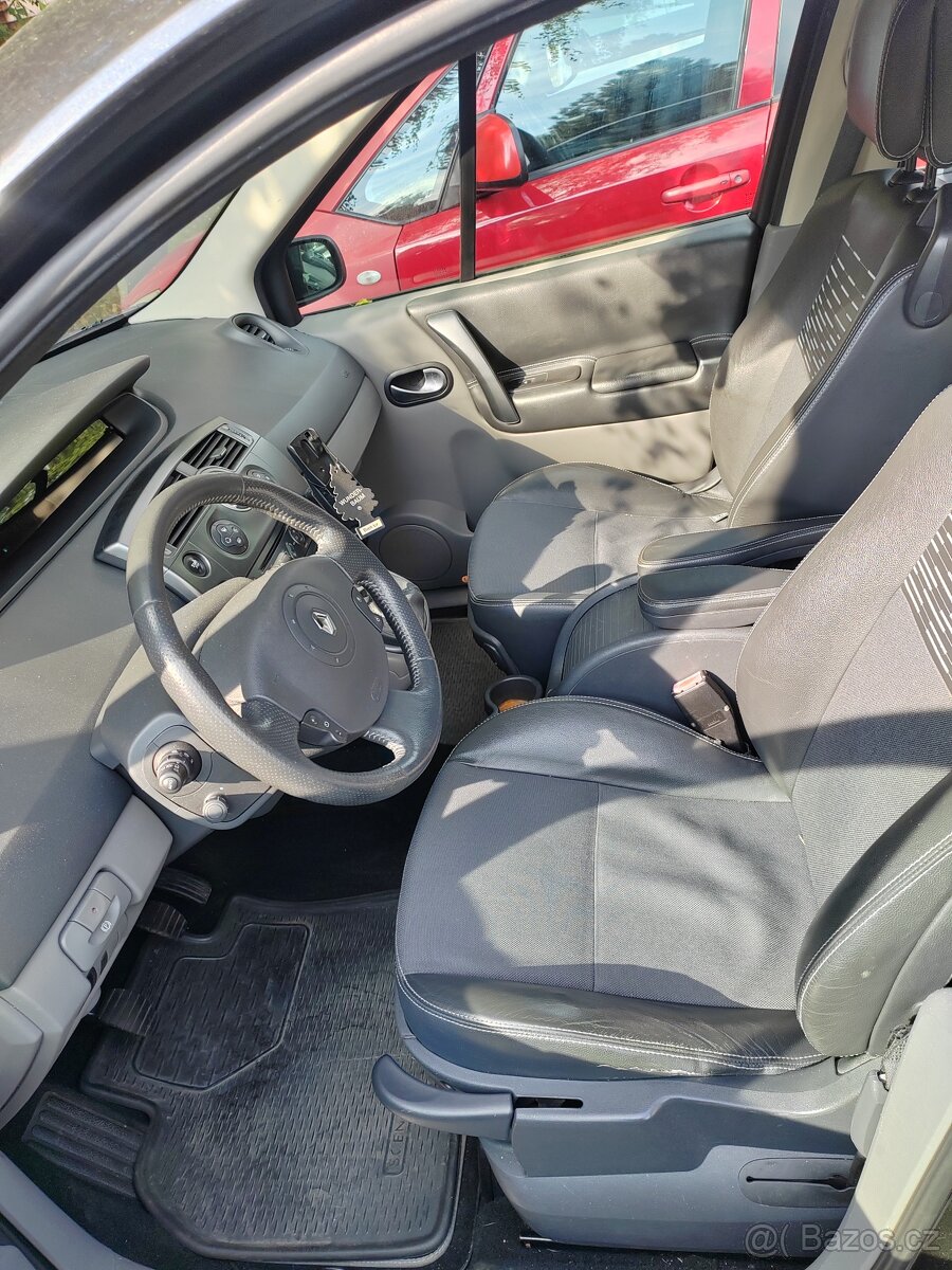 Renault Scenic 1.9 dci - 8