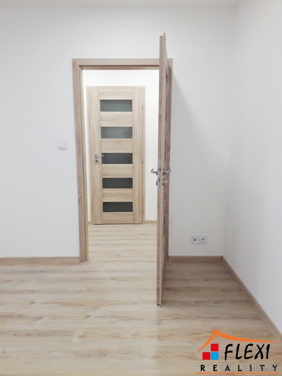 Pronájem bytu 1+1, 36m² s lodžií na ul. I.P. Pavlova - Frýde - 8