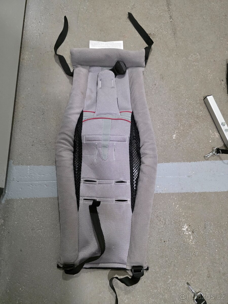 Thule Chariot CX - 8