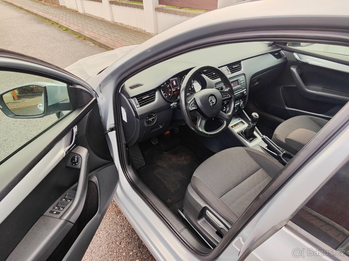Škoda Octavia 3 combi - 8