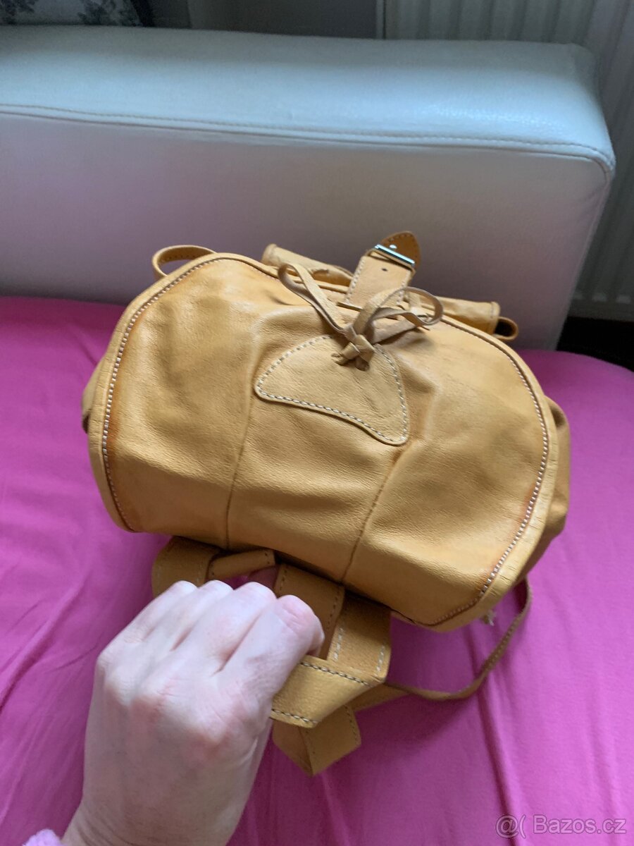 Nadherny kožený batoh novy - 8