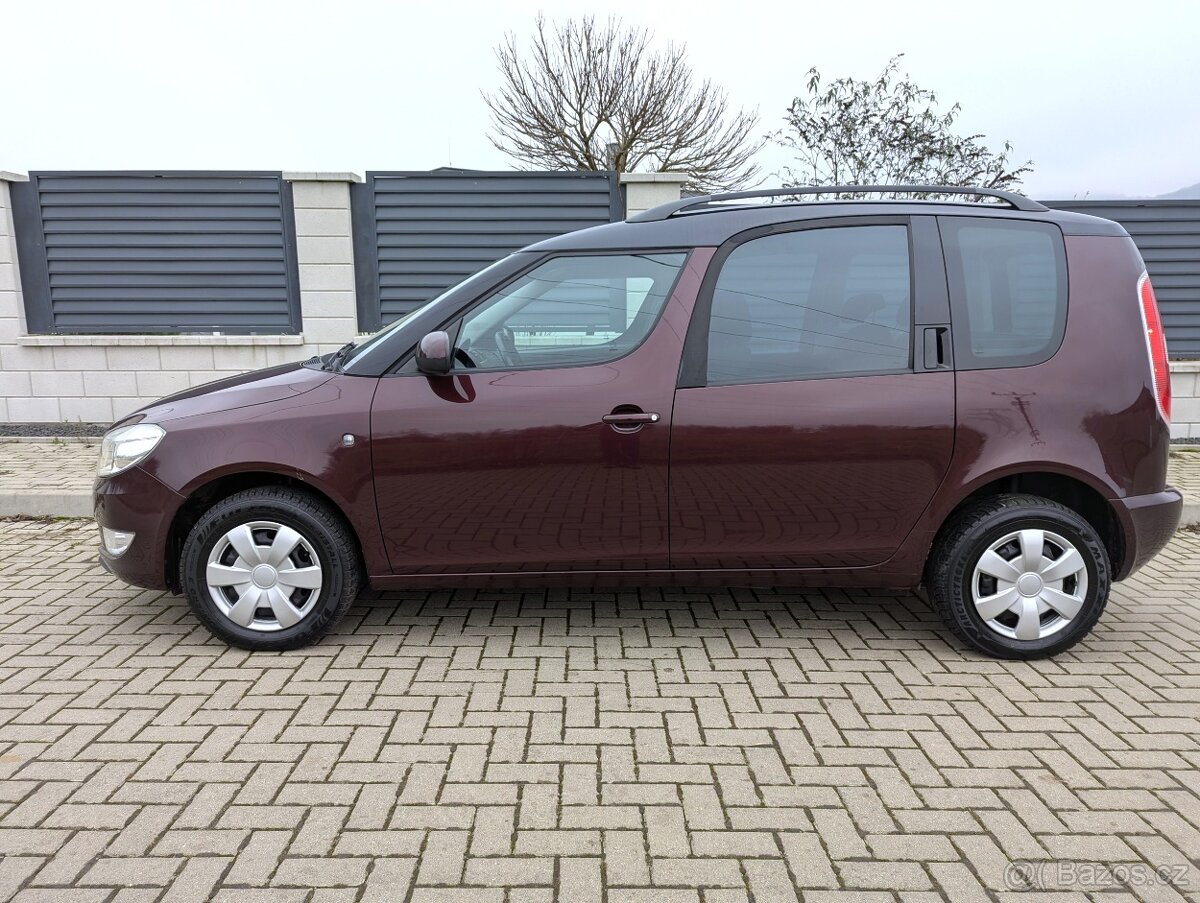 Škoda Roomster 1.2TSi, 2015, výhřev sedadel, tažné, nová TK - 8
