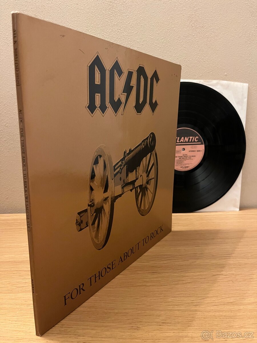AC/DC – For Those About To Rock We Salute You - 8