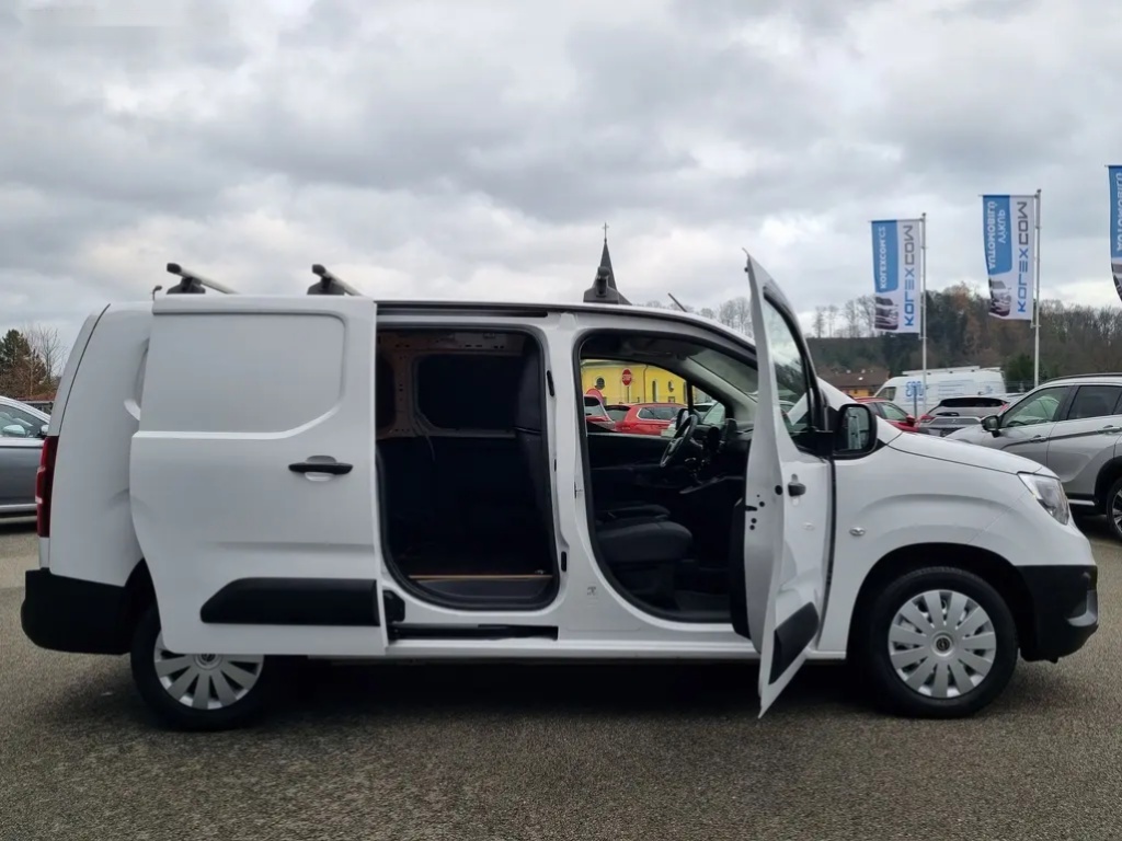 Opel Combo, Van L2H1 1.5 CDTI - 8