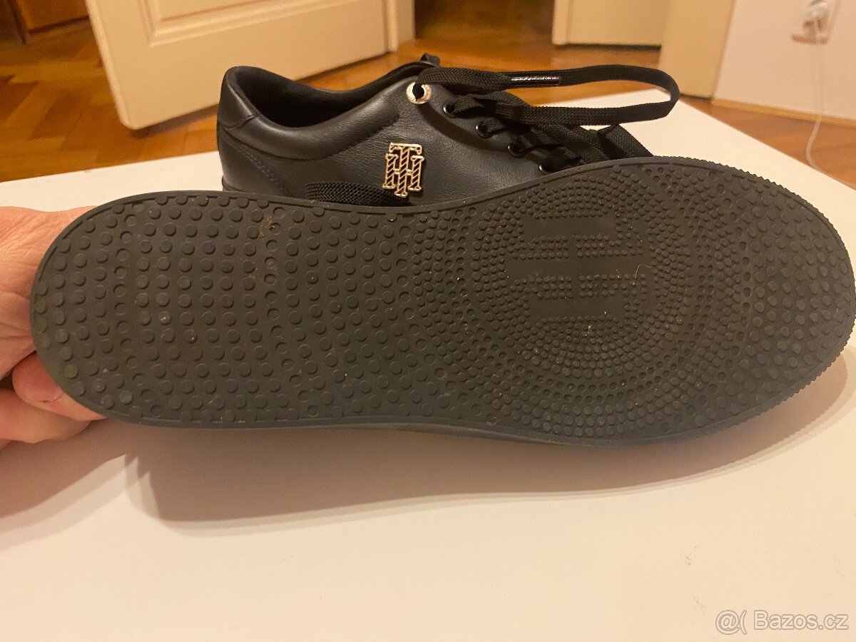 dámské sneakersy Tommy Hilfiger - 8