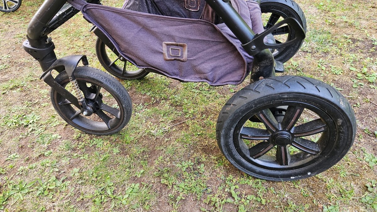 Kočárek 2v1 Moon nuova - 8