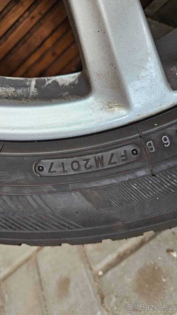 Zimní Sada Alu 5x108 235/55 R17 Ford Kuga - 8
