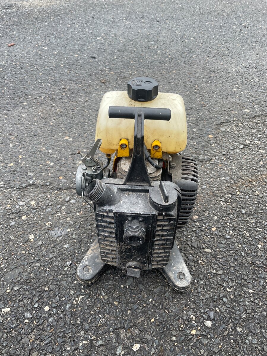 2x benzinové čerpadlo na vodu - 8