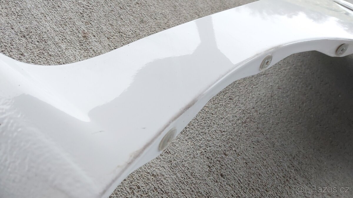 Nissan NV200 : Blatníky přední bílé - 8
