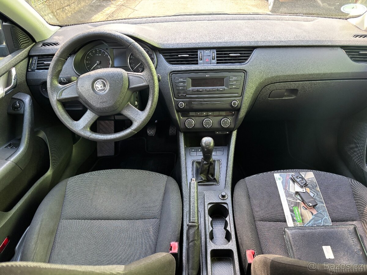 Škoda Octavia 3 1.Maj nebouraná - 8