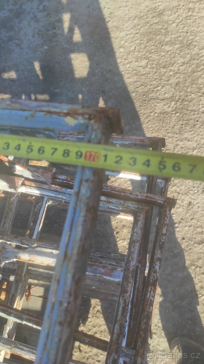Stará železná okna, 50 ks-100x170cm, fabrické okno - 8