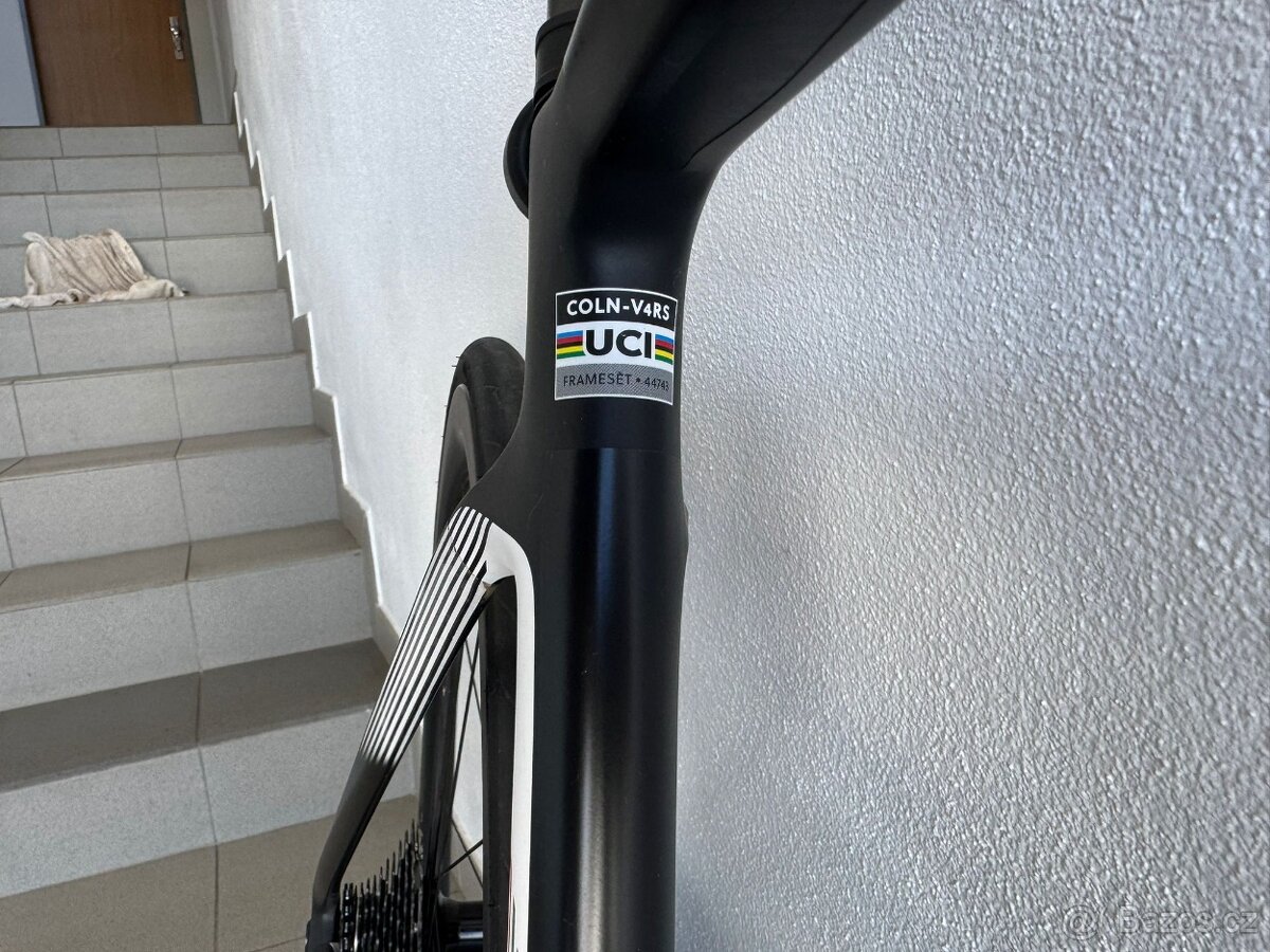 COLNAGO V4Rs UAEmirates - 8