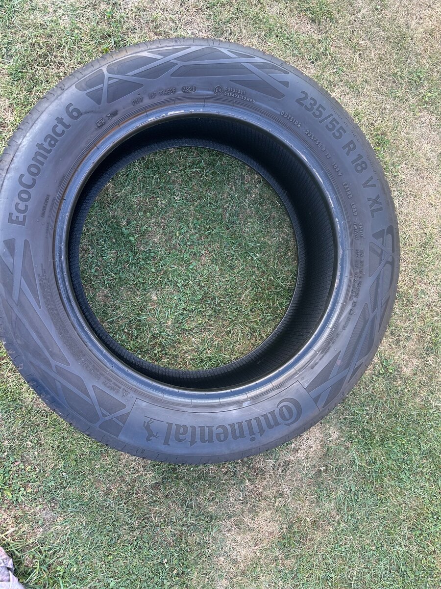 Letní Pneu Continetal 235/55 R 18 104v. -4x - 8