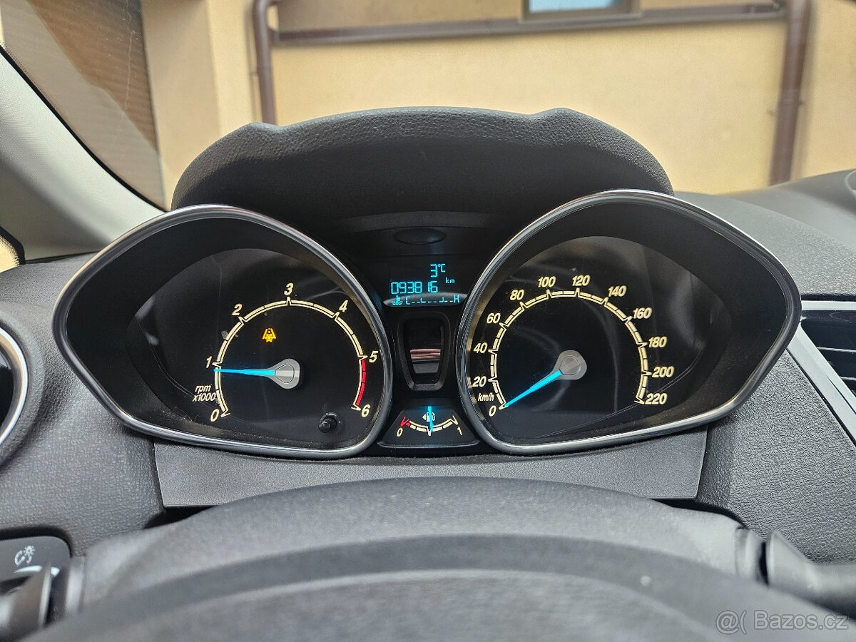 Ford Fiesta 1.5 TDCI 70 Kw Titanium - 8